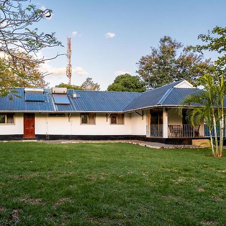 Harry'S Kisumu Oasis Aparthotel Ngoại thất bức ảnh