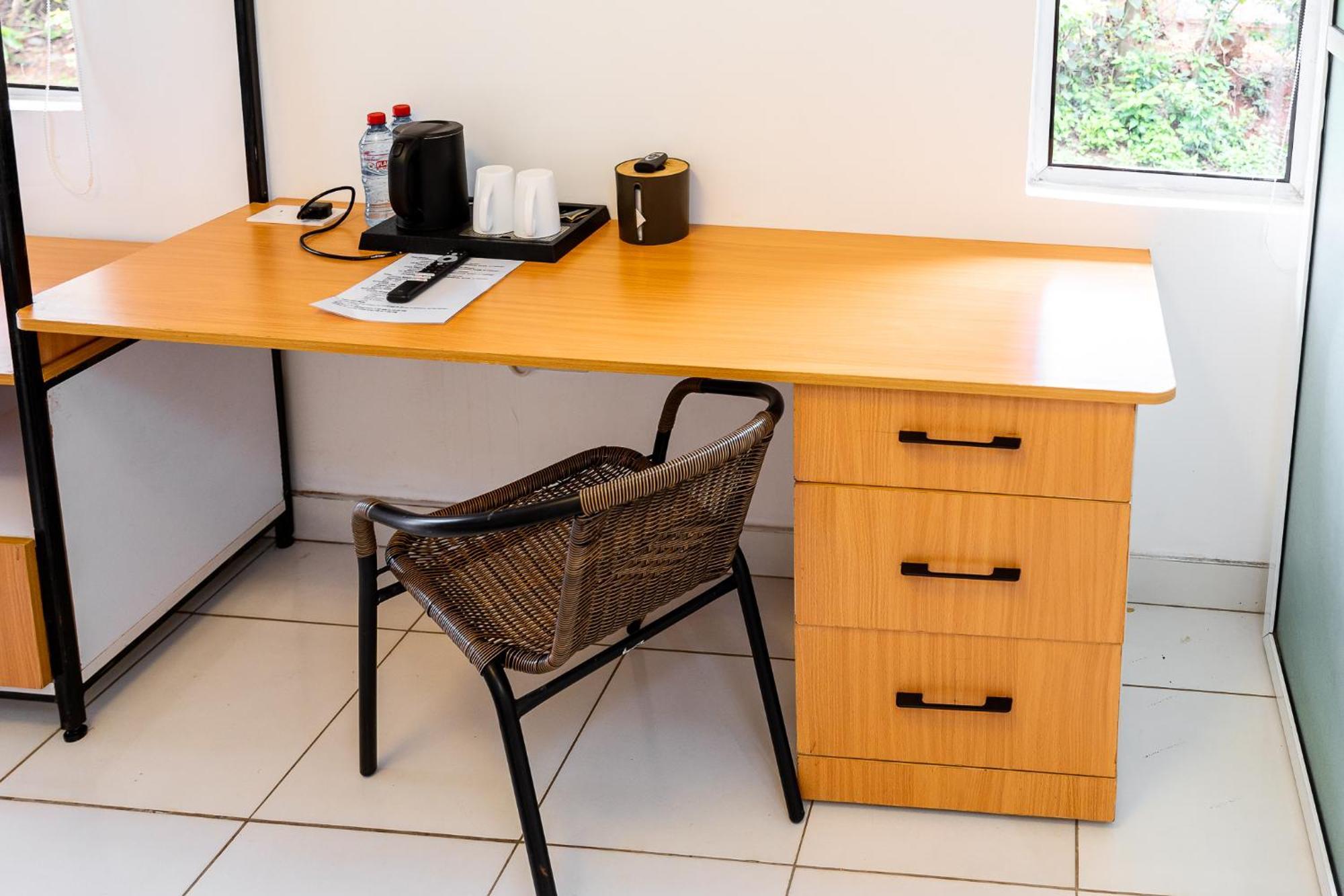 Harry'S Kisumu Oasis Aparthotel Ngoại thất bức ảnh