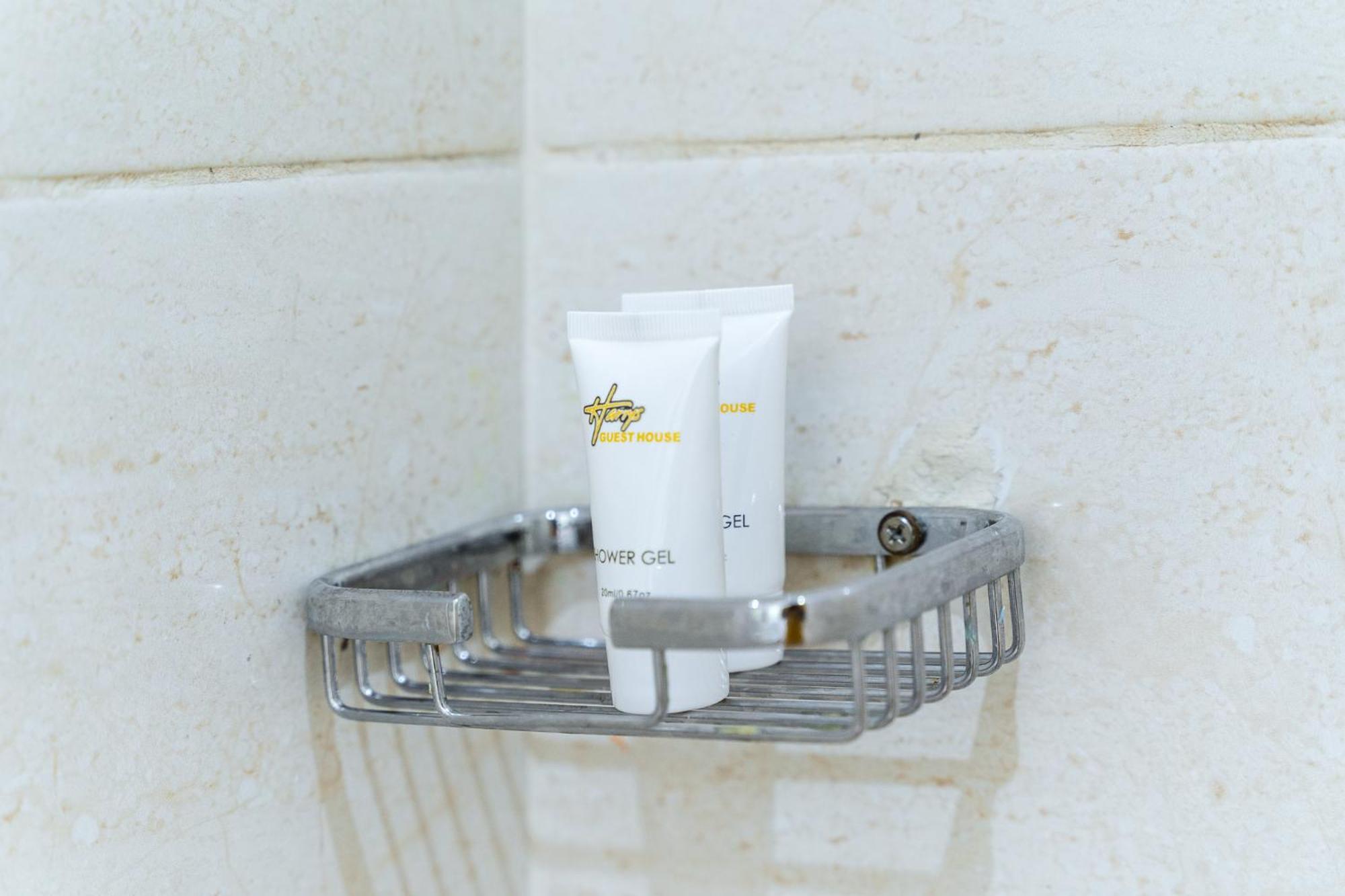 Harry'S Kisumu Oasis Aparthotel Ngoại thất bức ảnh