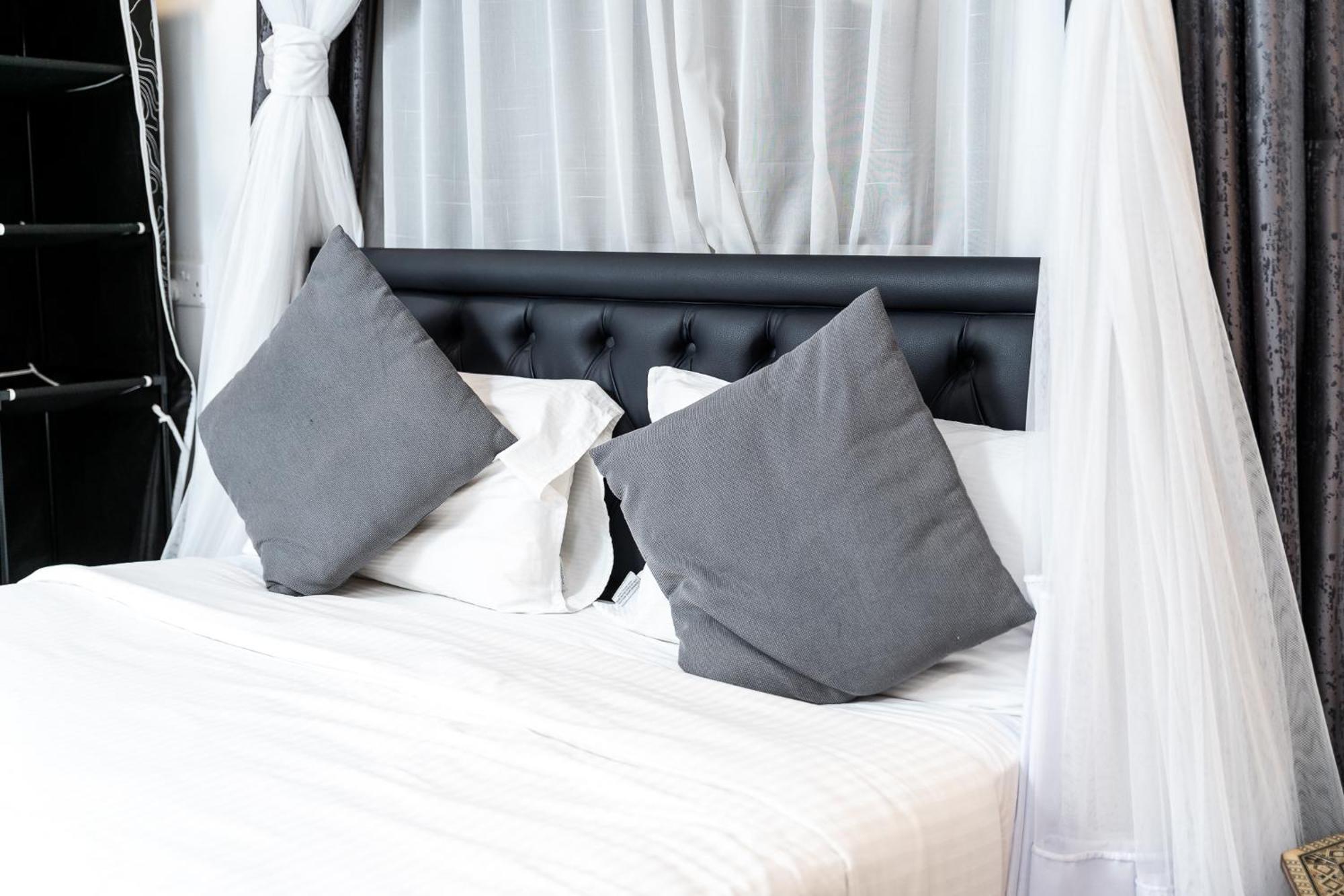 Harry'S Kisumu Oasis Aparthotel Ngoại thất bức ảnh