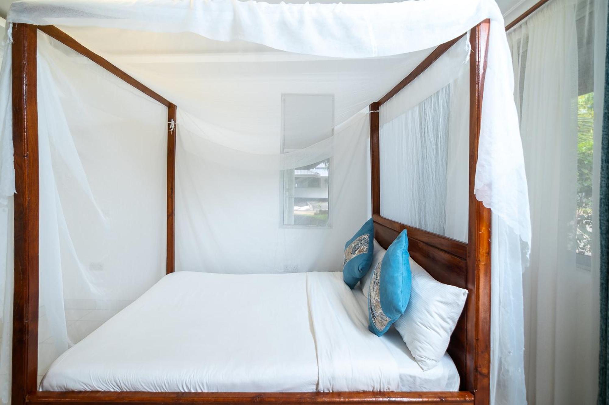 Harry'S Kisumu Oasis Aparthotel Ngoại thất bức ảnh