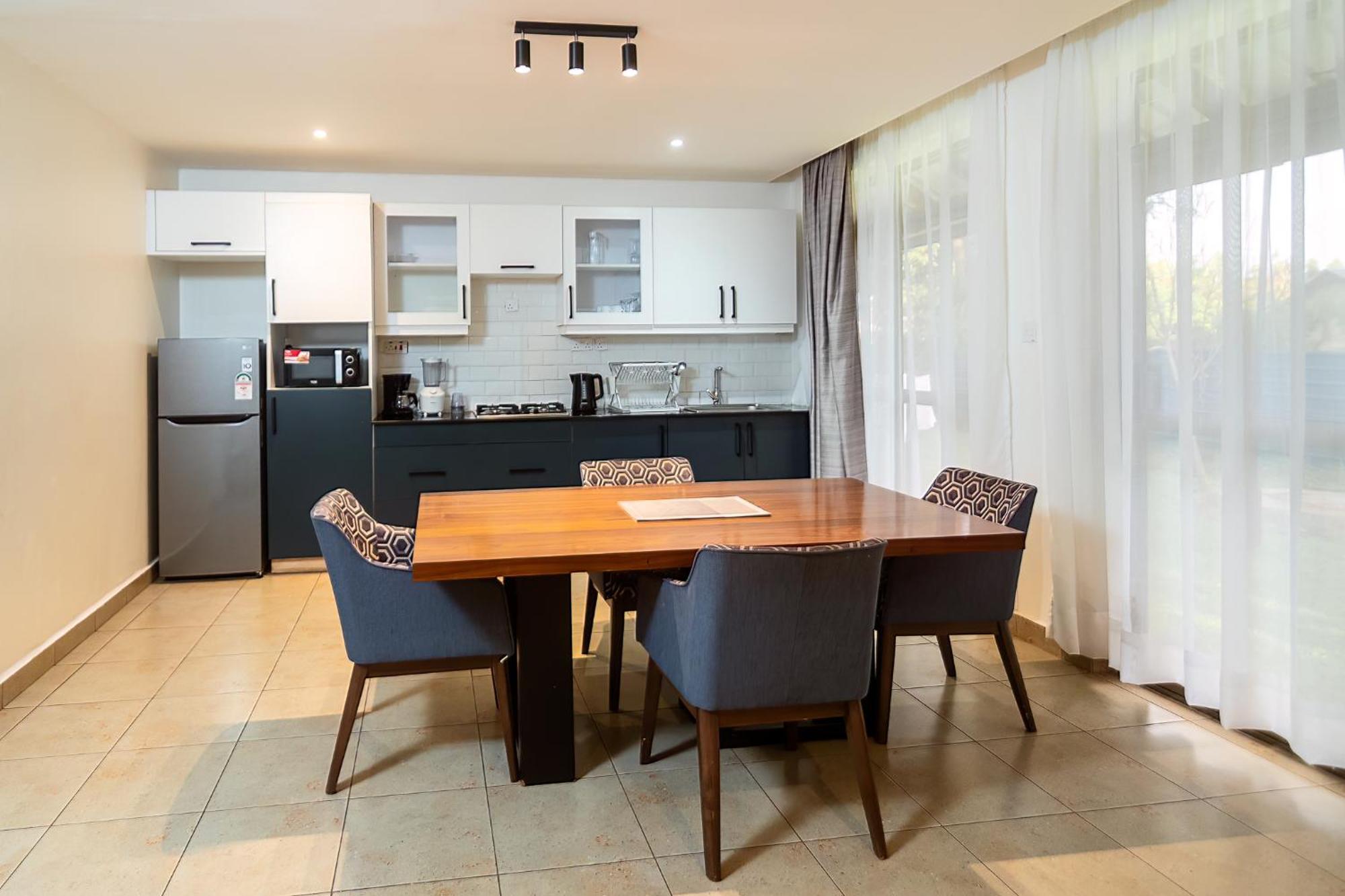 Harry'S Kisumu Oasis Aparthotel Ngoại thất bức ảnh